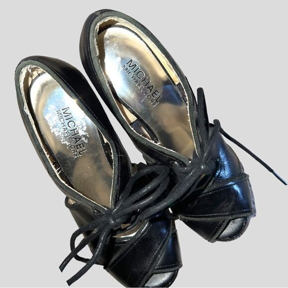 Michael Michael Kors black open toe heels! - Picture 6 of 9